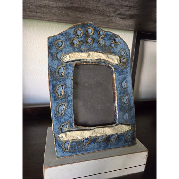 MAM Studio Pottery Frame 9x6" Blue White Glazed Ceramic Handcrafted Vintage - Picture 3 of 8